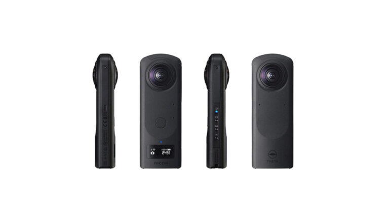 fotocamera-compatta-360-ricoh-theta-z1